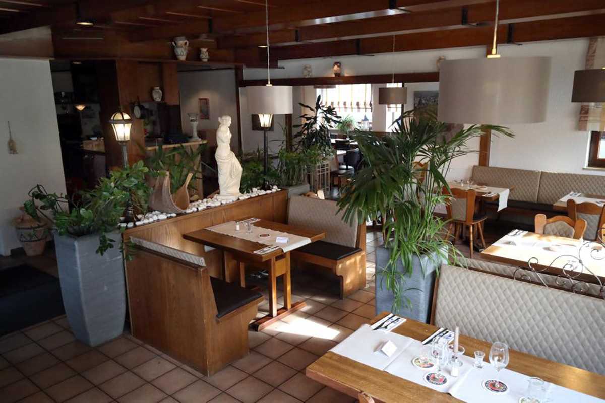 Restaurant13